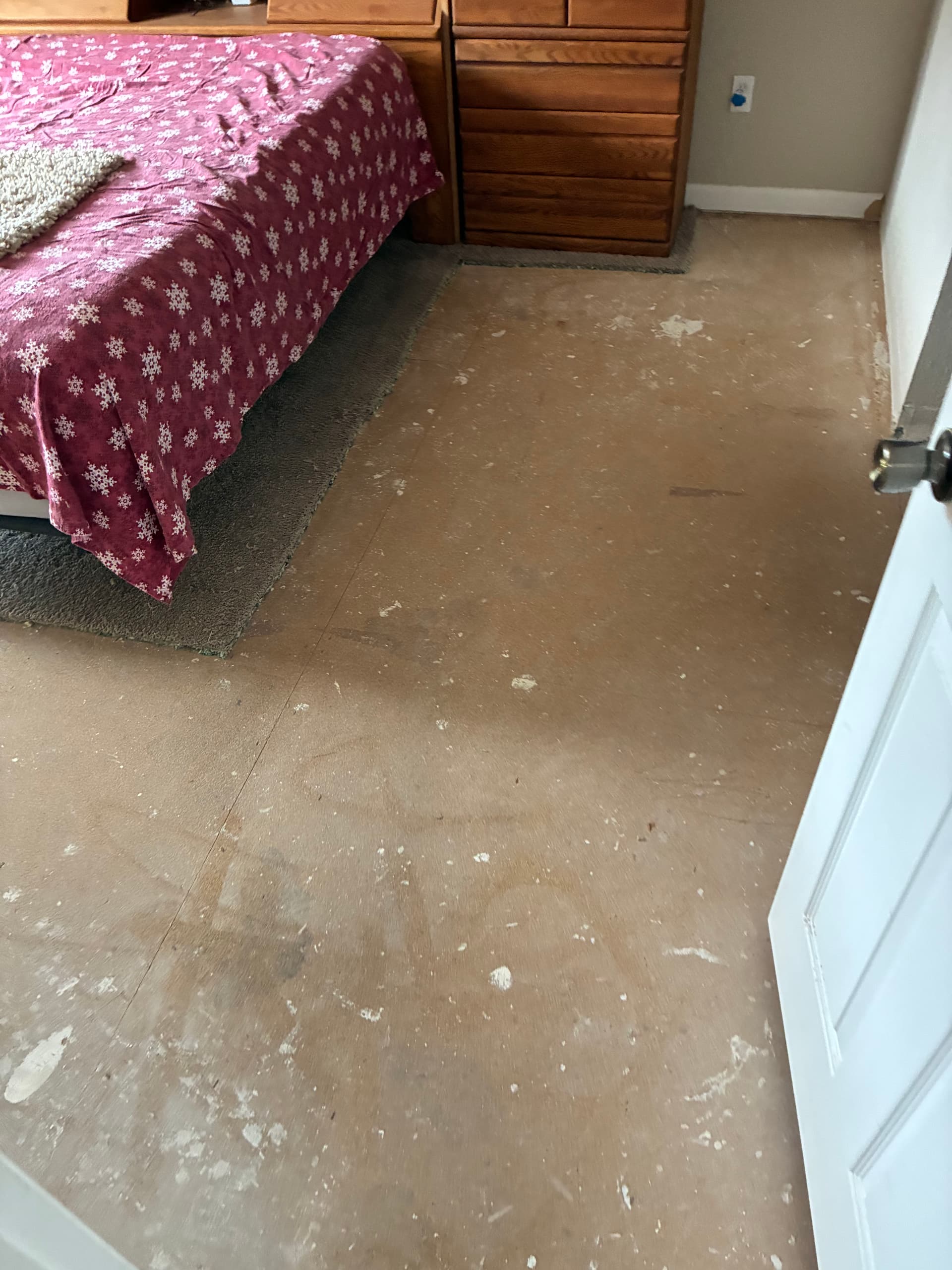 Gallery photos for Full Home LVP Demo and Flooring Install in Vancouver WA: Image #2