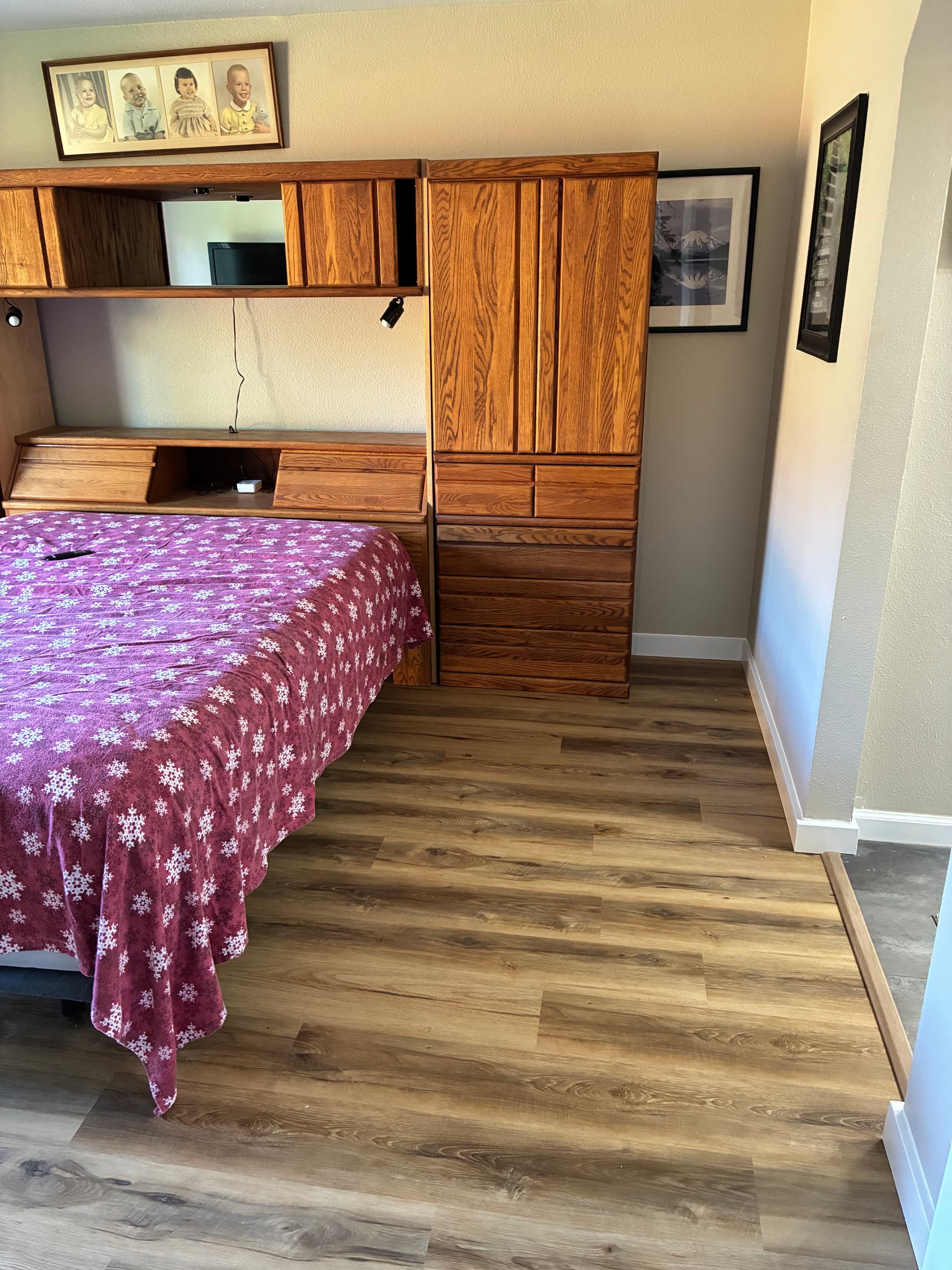 Gallery photos for Full Home LVP Demo and Flooring Install in Vancouver WA: Image #7